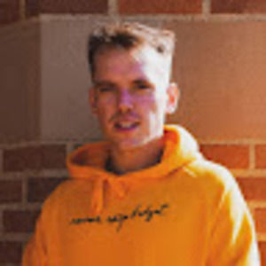 Meet your Posher, Aaron